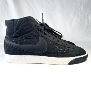 Nike Blazer Mid Premium SE Women’s Sneakers Black Athletic Size 7